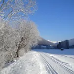 Weberhof Çiftlik konaklama *